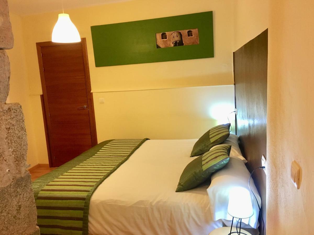 Apartamentos Caces Екстериор снимка